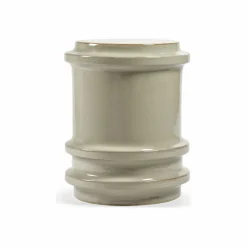 Table d'appoint en grès Pawn, Marie Michielssen | Crème