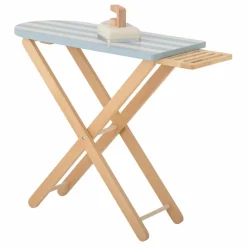 Table et fer à repasser