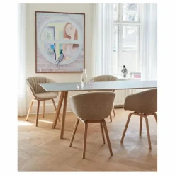 Table laquée CPH30, pietement en chêne | Gris