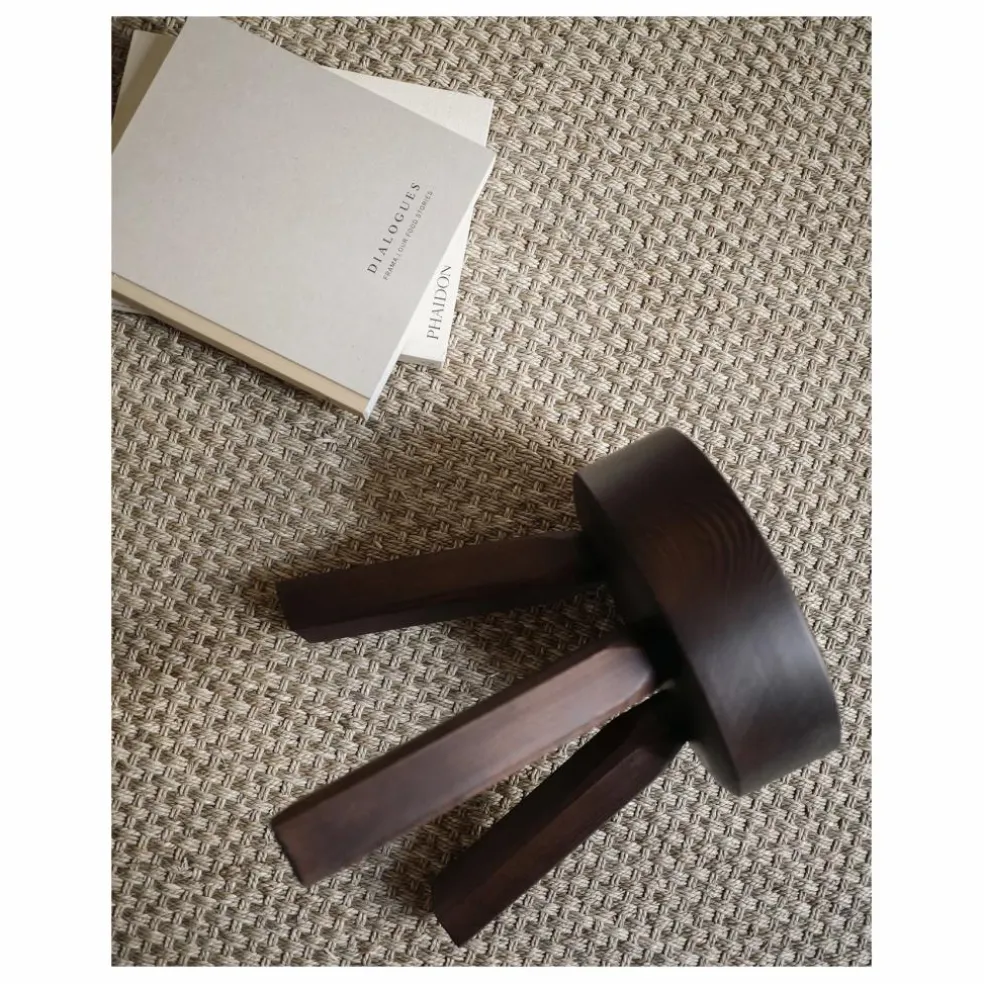 Tabouret AML en pin | Bois foncé