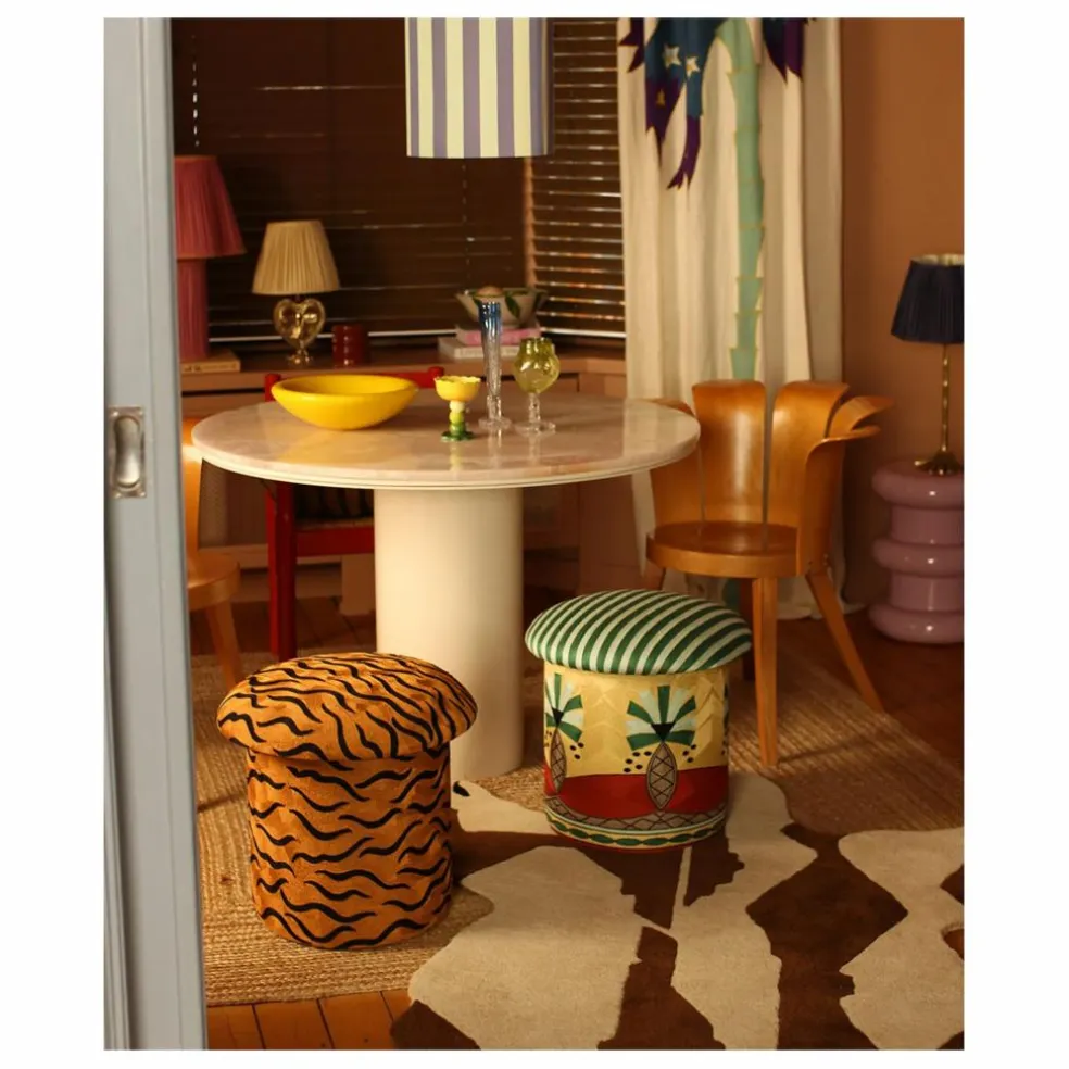 Tabouret brodé Maya Tiger | Camel