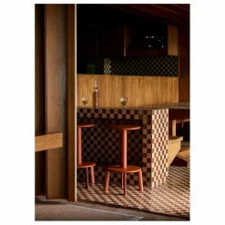 Tabouret Massif AV39 65 cm, Anderssen & Voll | Rouge