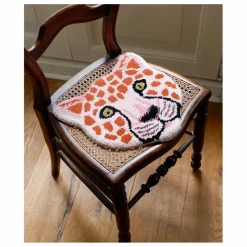 Tapis tête de léopard Pinky en laine | Rose