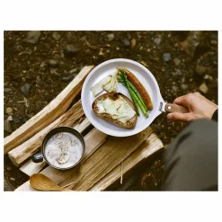Tasse en émail Foris | Vert forêt