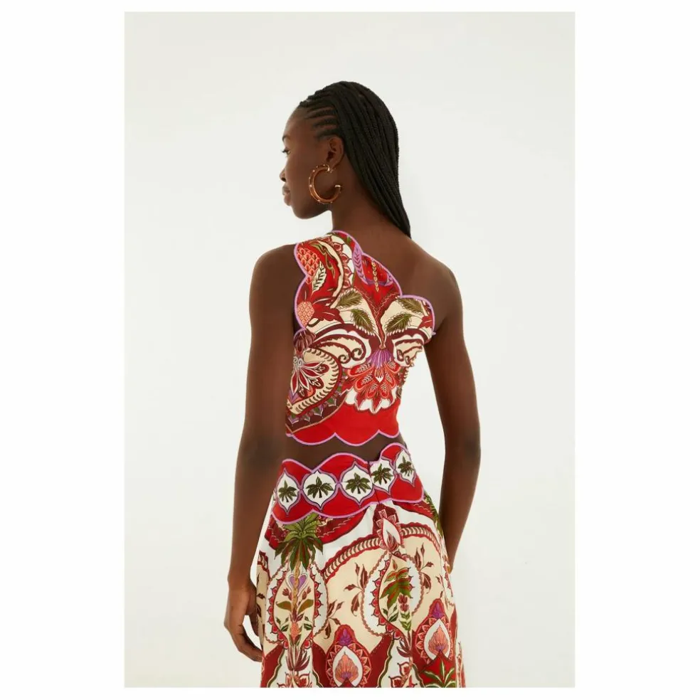 Top Odara Lin | Rouge