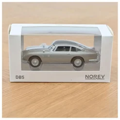 Voiture Aston Martin DB5 1963